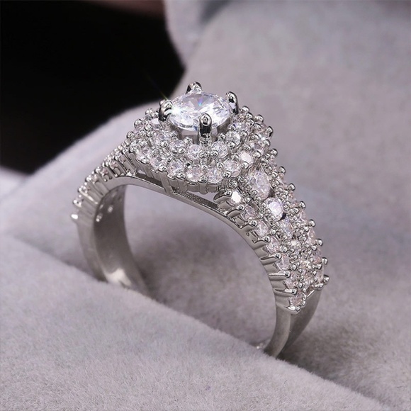 *ARIADNE* Silver x Zircon Decor Fashion Ring Size 7 - Picture 5 of 7